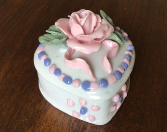 Ceramic Heart Jewelry Box: Vintage Trinket Container