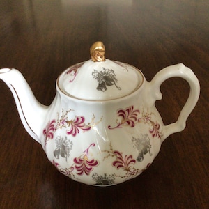 Crown Dorset Staffordshire English Teapot, Christmas Decor Teapot, Gray Bells and Red Leaves Teapot, Vintage Porcelaen Teapot,