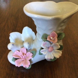 Vintage Porcelain Boot, Porcelain Knick Knack, Wedding Boot, Wedding Decor, Porcelain Love Birds, Flower Boot, Wedding Vase,