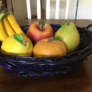 Fall Fruit Basket, 5 Ceramic Fruit in a Black Wicker Basket, Ceramic Fruit, Fall Decor, Decorative Basket with Ceramic Fruit,