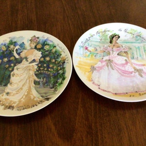 Set of 2 Vintage Collectable D’ARCEAU LIMOGES Plates, Collectible Plates made in French, Decorative Porcelain French Wall Plates,