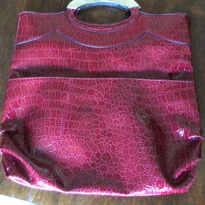 Bolso de mano grande rojo, bolso de mano fabricado por NewYork Company, bolso de mano moderno, bolso de piel de serpiente roja, bolso de mano elegante, bolso de mano elegante,