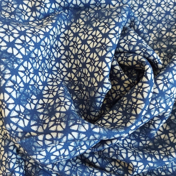 Viskosekrepp Blümchen Batik