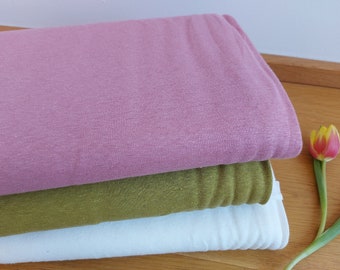 Knitted linen in rose, natural white or kiwi green