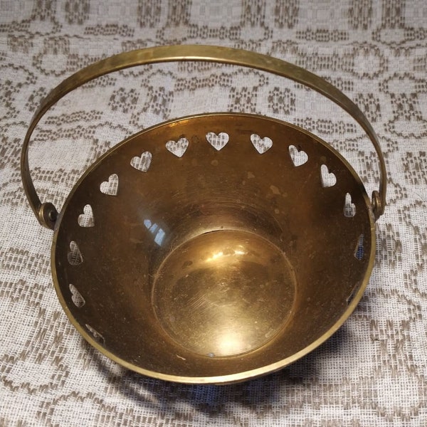 Vintage Brass heart bowl with handle, brass bowl, Scandinavian Vintage, 1980s