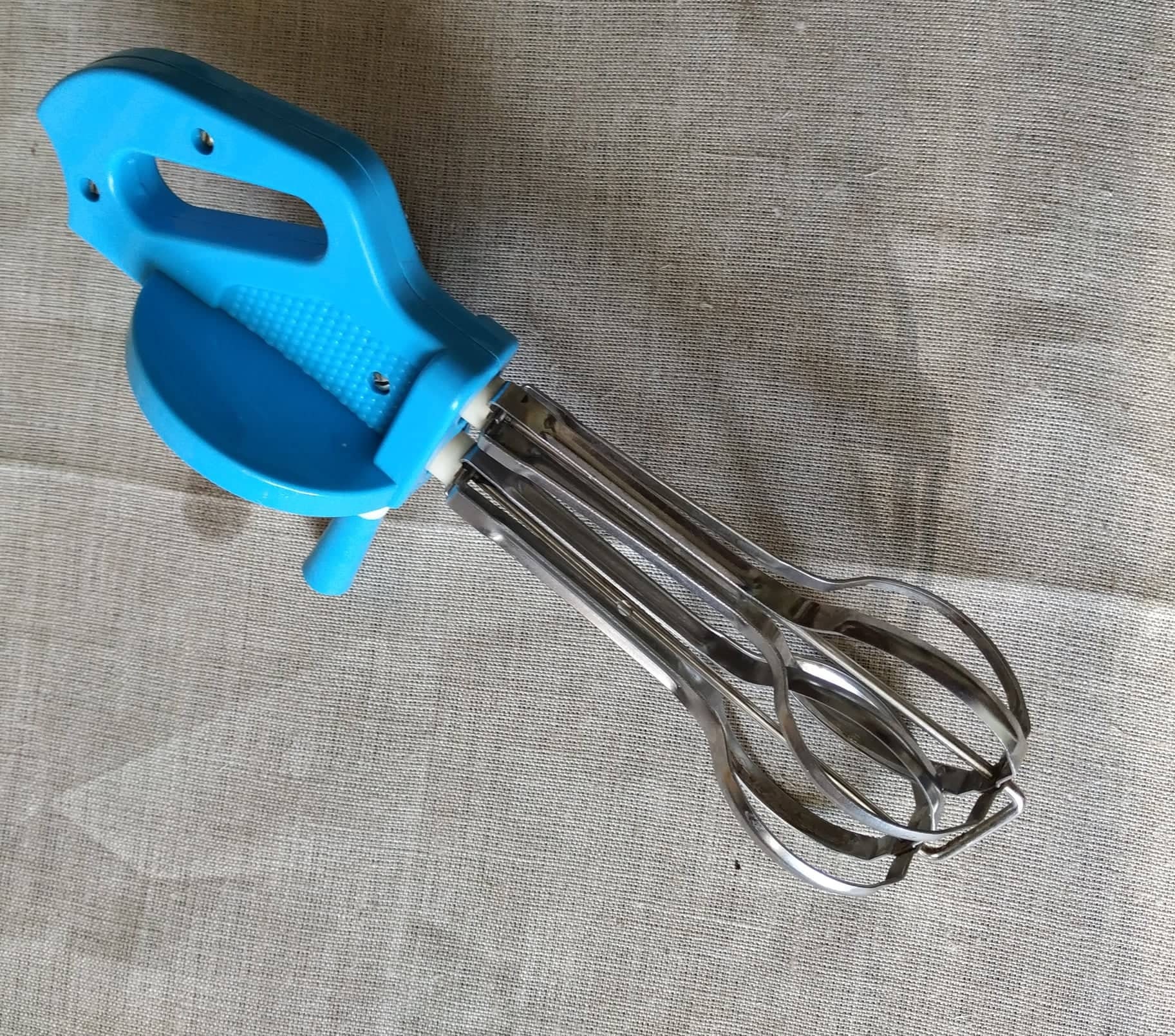 Manual Egg Beater, Hand Mixer Egg Beater Stainless Steel Plastic Hand Crank  Autorotation Effort Saving Manual Hand Mixer for Home Kitchen