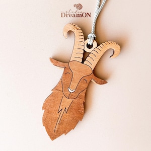 Bergziege Ornament, Weihnachtsziege aus Zirbenholz