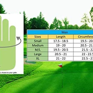 Op de afbeelding: Een grafiek met golfhandschoenmaten voor mannen. De grafiek toont maten, lengte in inches en omtrek in inches. De grafiek bevindt zich op een groene achtergrond met een golfbaan op de achtergrond.
