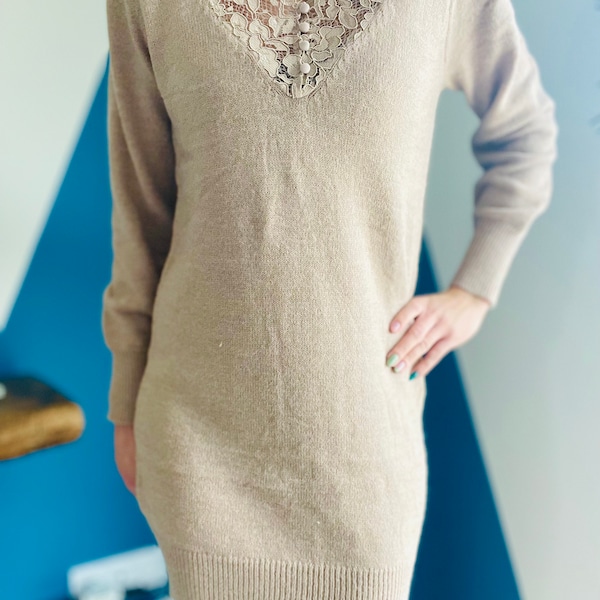 Robe pull beige