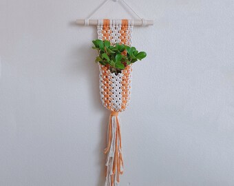 Macrame Holder,Hanging Storage Plant Hanger,Plant Holder,Home Decor ,Wall Decoration,Wall Hanging