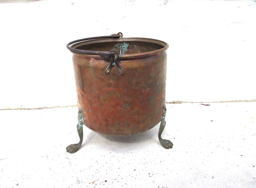 Antique Hammered Copper Cauldron Brass Paw Feet and Iron Handle Cramp ...
