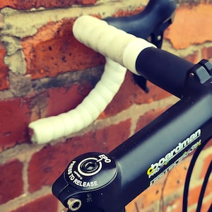 EPO press to release - Bike Stem Cap with Bolt, Gift for cyclists, Bicycle Headset Top Cap,  Road Bike