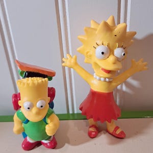 1990 Bart + Lisa Simpson Figurines