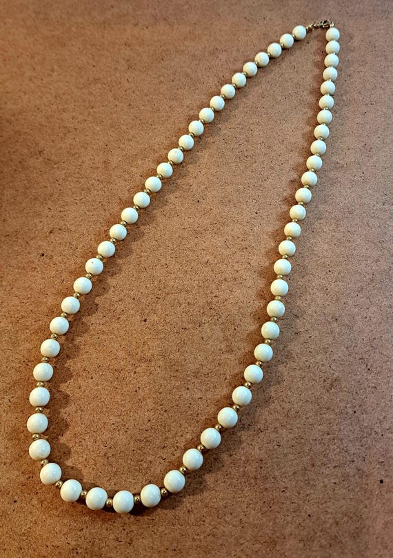 1980's Monet Acrylic Bead Necklace