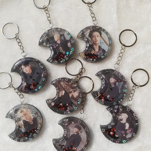 kpop shaker keychain inspired by ATEEZ