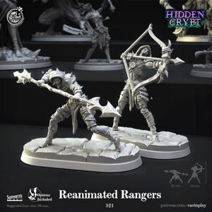 Peut inclure: Deux figurines miniatures en résine grise non peinte intitulées Reanimated Rangers. L'une tient une lance, l'autre un arc. Elles sont sur des socles texturés en pierre. Le texte inclut Hidden Crypt, Cast n Play et un schéma de 32 mm et 50 mm.
