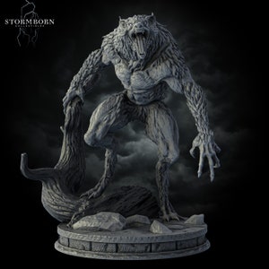 Shadowclaw - A Werewolf by Stormborn Collectibles - Tabletop DnD Miniature - 32 mm, 75 mm with matching base
