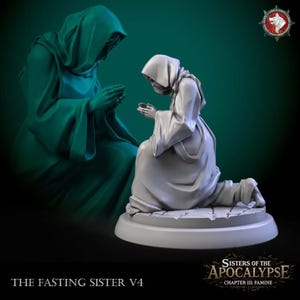 Könnte beinhalten: Eine hellgraue Miniaturfigur einer Kapuzengestalt, die auf einem steinstrukturierten Sockel kniet und die Hände in einer gebetsähnlichen Geste zusammenhält. Die Figur trägt ein langes, fließendes Gewand mit Kapuze. Der Text unten lautet THE FASTING SISTER V4.