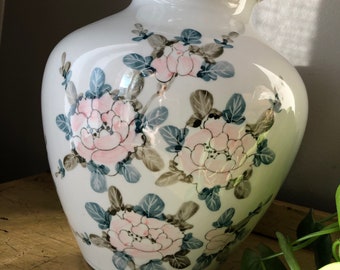 Vintage Handpainted Chinese Ginger Jar Style Vase