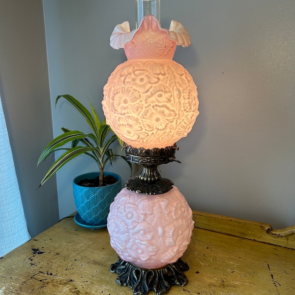 Vintage Fenton Milk Glass Gone With the Wind Style Poppy Lamp