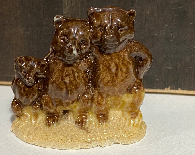 Vintage Wade Whimsies Red Rose Tea Nursery Rhymes Figurines Gingerbread