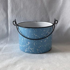 Antique French Enamelware small pot with handle 3.5&quot; tall