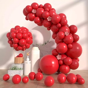 Red Balloons DIY Garland 18”12”9”5”