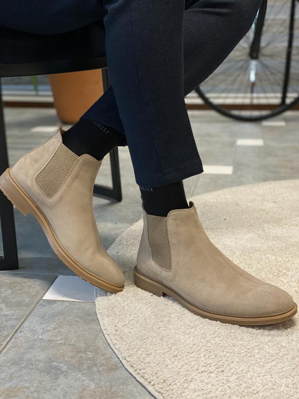 chelsea beige boots