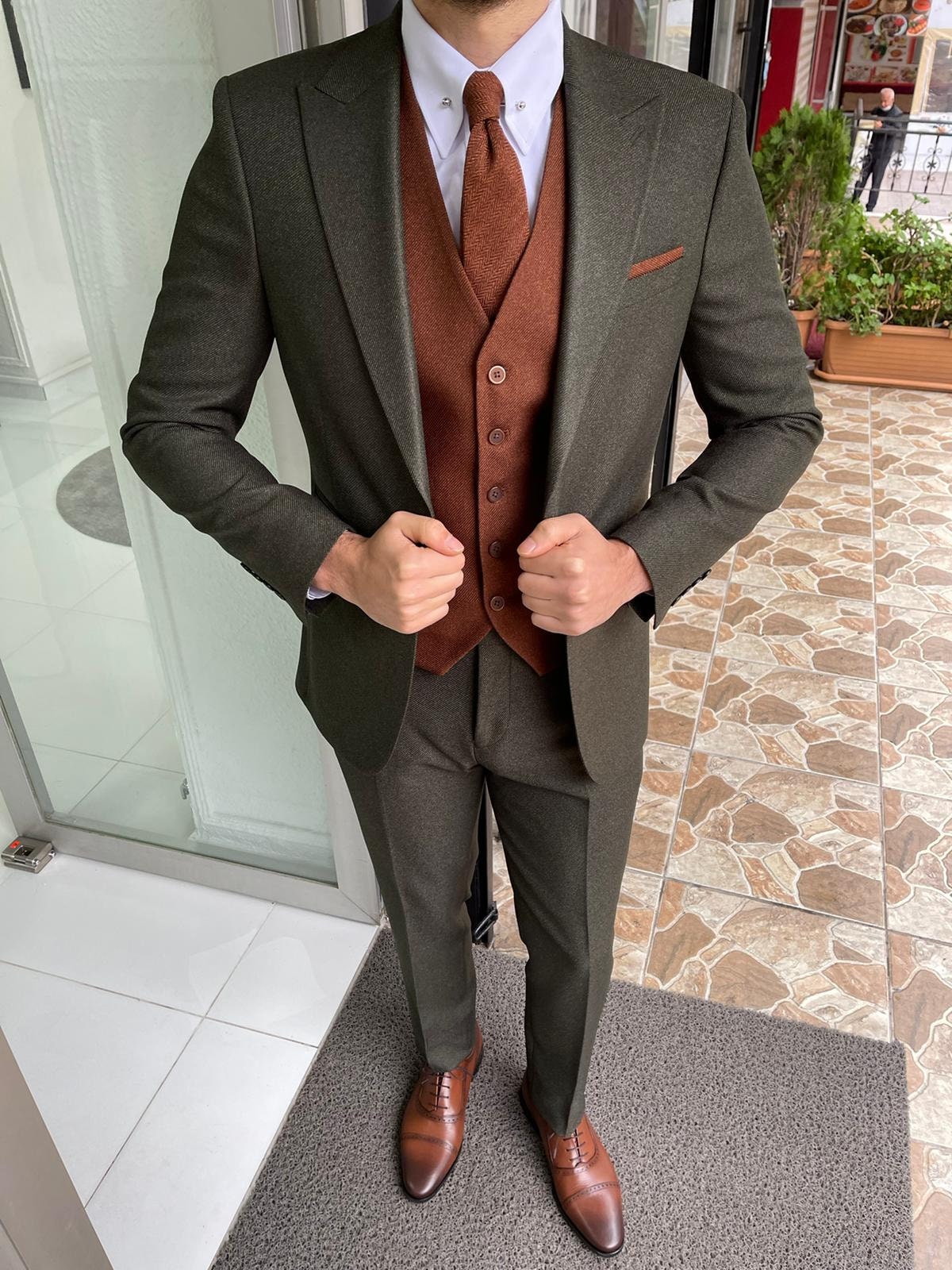 Khaki Wool Three-piece Suit for Men All 