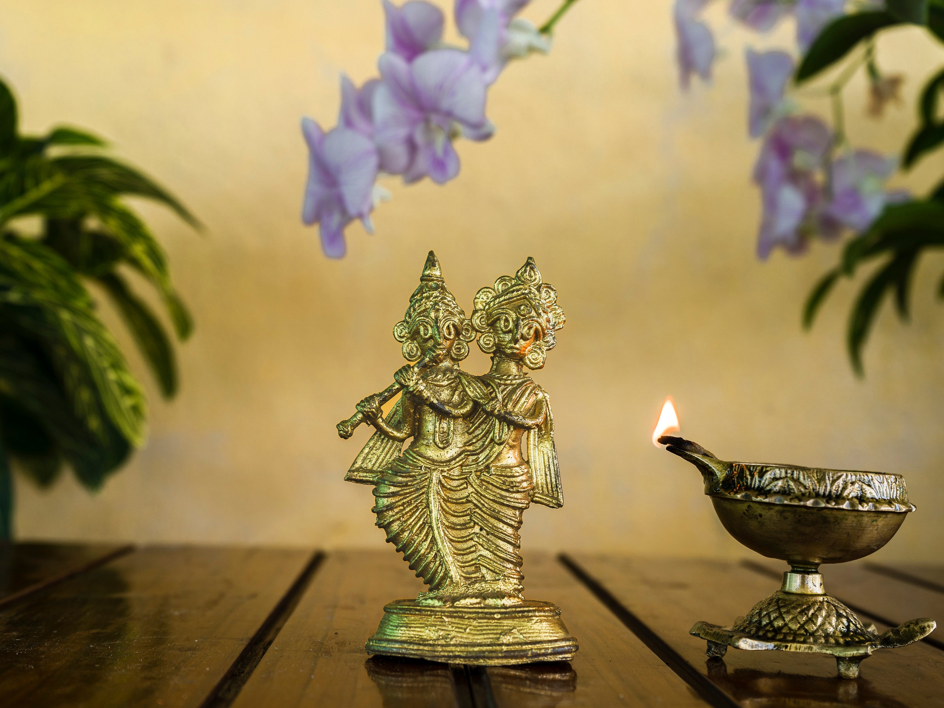 Dhokra Art of Radha Krishna Brass Statue - Primitive tribal craft Dokra -A Vintage Indian Art form - Indian brass figurine - by mollisarts