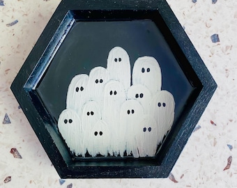Mini Ghost Family Wall Hanging