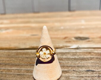 White Flower Minimalist Ring
