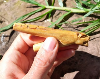 Palo Santo Wood Kuripe / Engraved Jaguar Kuripe / Wooden Kuripe Pipe / Ceremonial Pipe for shamanic Hape/Rapeh / Hape Self-Applicator