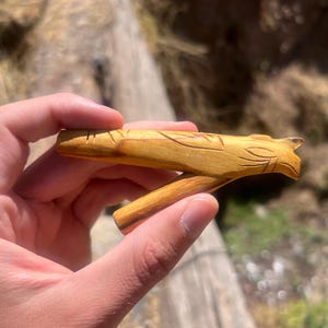 Palo Santo Wood Kuripe | Wooden Kuripi | Engraved Eagle Kuripe | Condor Kuripe Pipe | Self Applicator for Japé