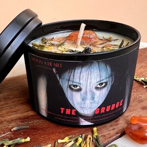 La vela de Halloween de la película Grudge, vela de intención, regalo de temporada espeluznante, velas de terror, amante de las películas de miedo