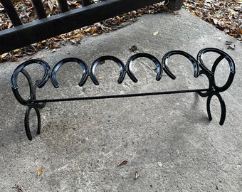 Horse Shoe Rack