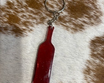 Reed see through wine bottle keychain