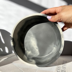 Marbled Concrete Bowl: Handmade Decorative Key Trinket Bowl