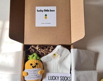 IVF socks, Lucky Pineapple socks, Fertility gift, IVF gifts, Infertility gift, Transfer day IVF gift, Transfer day socks, ivf pineapple