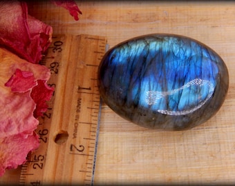 Blue Flash Labradorite Palm Stone for Relaxation Meditation