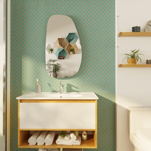 Asymmetrische wandspiegel: modern decor voor hal en badkamer