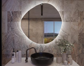 LED-badkamerspiegel met organische vorm: modern make-updecor
