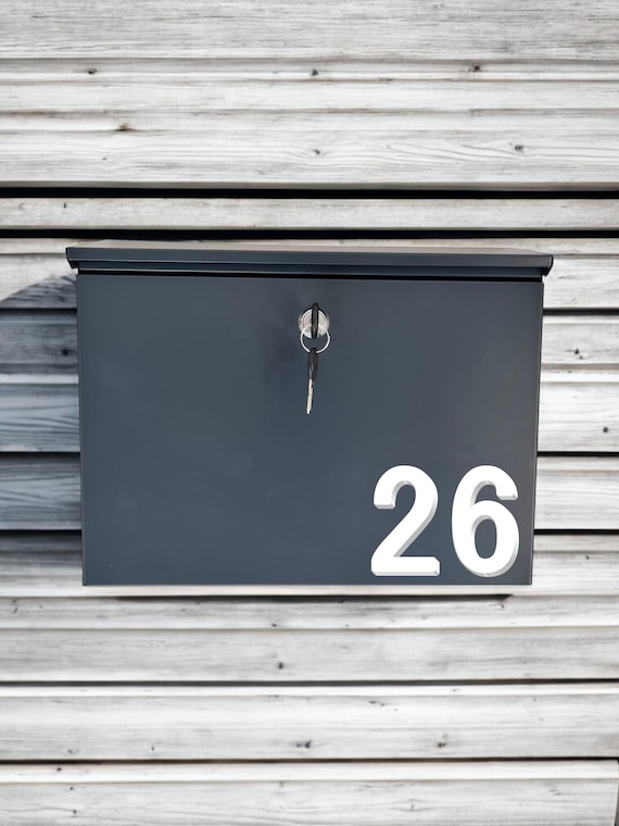 Buzón de acero inoxidable con cerradura SteelGuard/Montaje en