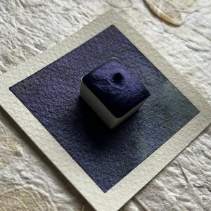 ブルームーン ~ 手作りのキラキラ水彩絵の具 ~ ダークインディゴブルーのキラキラ手作り水彩絵の具 ~ 職人技のマイカメタリック水彩絵の具