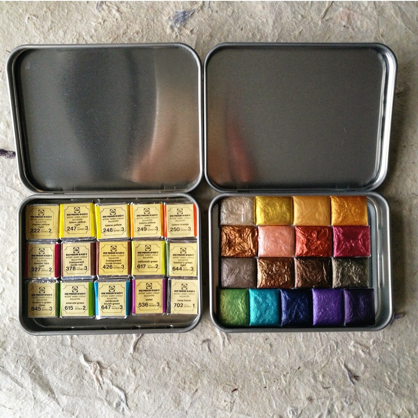 AUREUO Metall-Aquarellpalette – Mit 48 Halben Näpfchen, Faltbar, Für Unterwegs, In Blechdose Mit Deckel