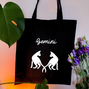 Gemini star sign Astrology tote bag, Adorable and humorous Twin cats representing Gemini zodiac black tote bag, Horoscope tote bag uk