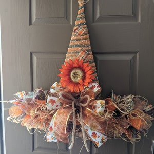 scarecrow hat wreath