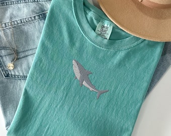 Embroidered Great White Shark Comfort Colors Tshirt, Unisex Shark Shirt, Ocean Shirt, Shark Shirt Marine Biology Gift for Him/Her, Sea Life