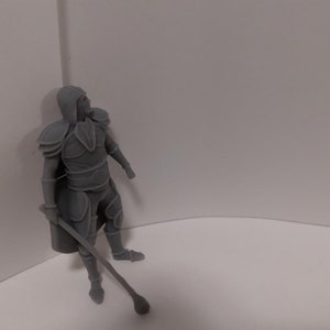 Knight Cleric miniature