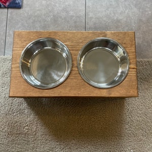 Dog/Cat/Pet Wooden Food Station - Bowls included